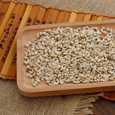 安国市 红花的种子红花籽可以冷榨油也可以做小鸟饲料也可以种子