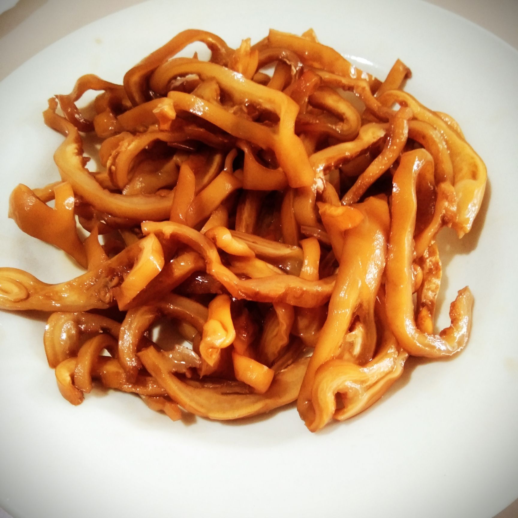 梁山县麻辣素食 麻辣羊耳丝,厂家直销无中间商