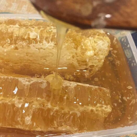 永仁县 产自彝州深山 百花蜜  良心作 期待您的品尝。