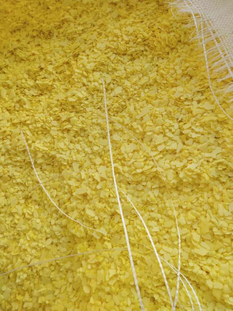 新泰市农用硫磺粉  优质黄色硫磺，片磺，颗粒，小块磺，大块磺