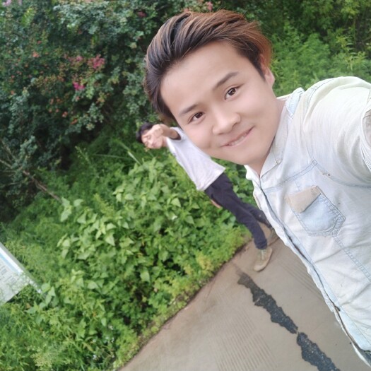 富宁县土蜂蜜 9.9连人带货，请领走吧