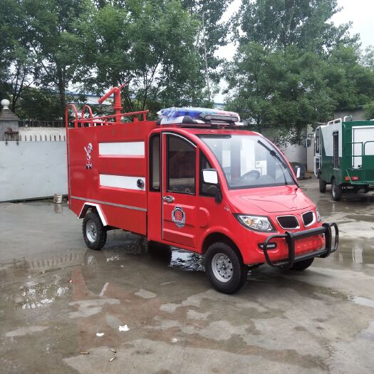 郓城县农用电动车配件 新能源电动四轮微型消防车小区物业用小型四轮洒水车