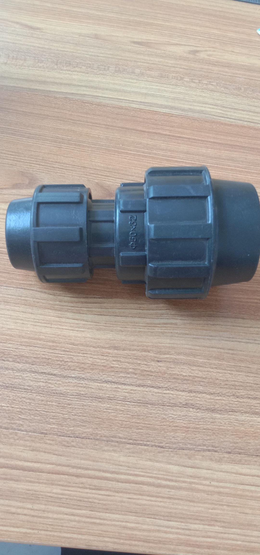  滴灌喷灌主管快接异径直通