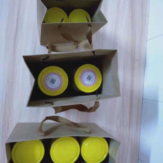 新兴县 自产自销即打即装，岭南农家鸭脚木冬蜂蜜，假一赔百