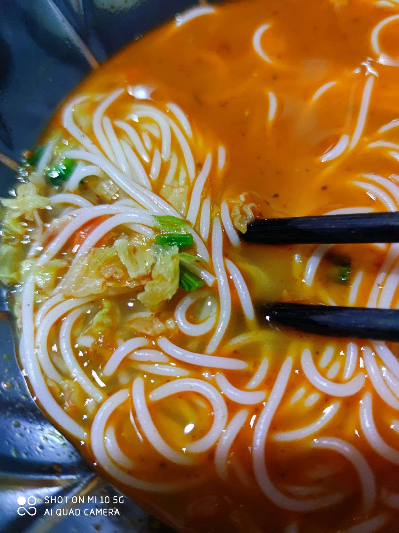  过桥方便米线，蒙自米线，方便速食
