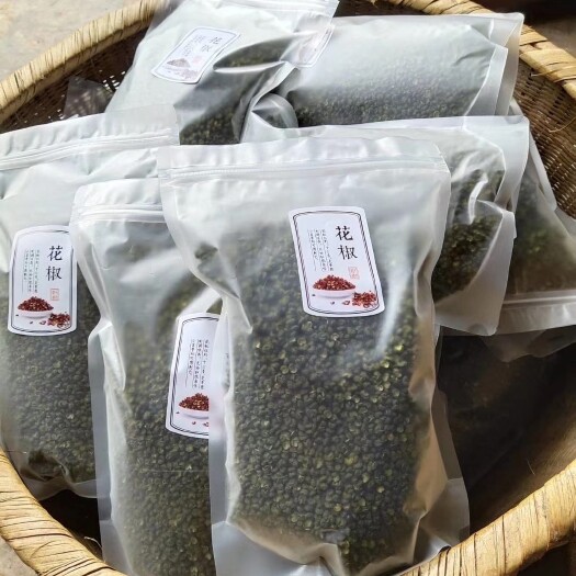  特级精品干花椒，高级封边，花椒持久鲜麻不变色。