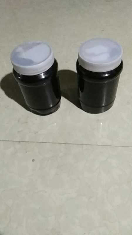 大理市 野杨梅酱做凉菜蘸水的好材料，也是大理人吃生皮的必须配料