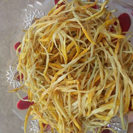 祁东县 自家黄花菜  根料大 好   色好   量大从优