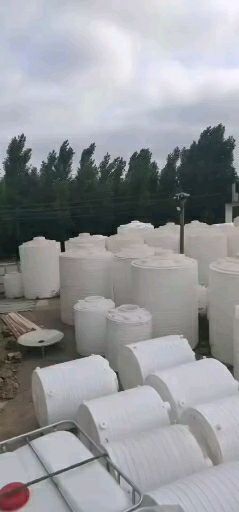 临沂水桶  塑料桶水塔0.2-40吨食品级塑料桶耐酸耐碱工业级和农业用