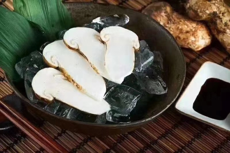 鲜松茸  品农鲜货 现货云南特产新鲜姬松茸出口级松茸