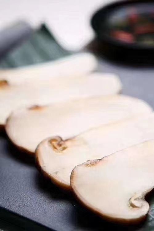 鲜松茸  品农鲜货 现货云南特产新鲜姬松茸出口级松茸