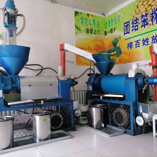 五常市 放心，食用绿色健康剂，假一赔万，团结笨榨豆油