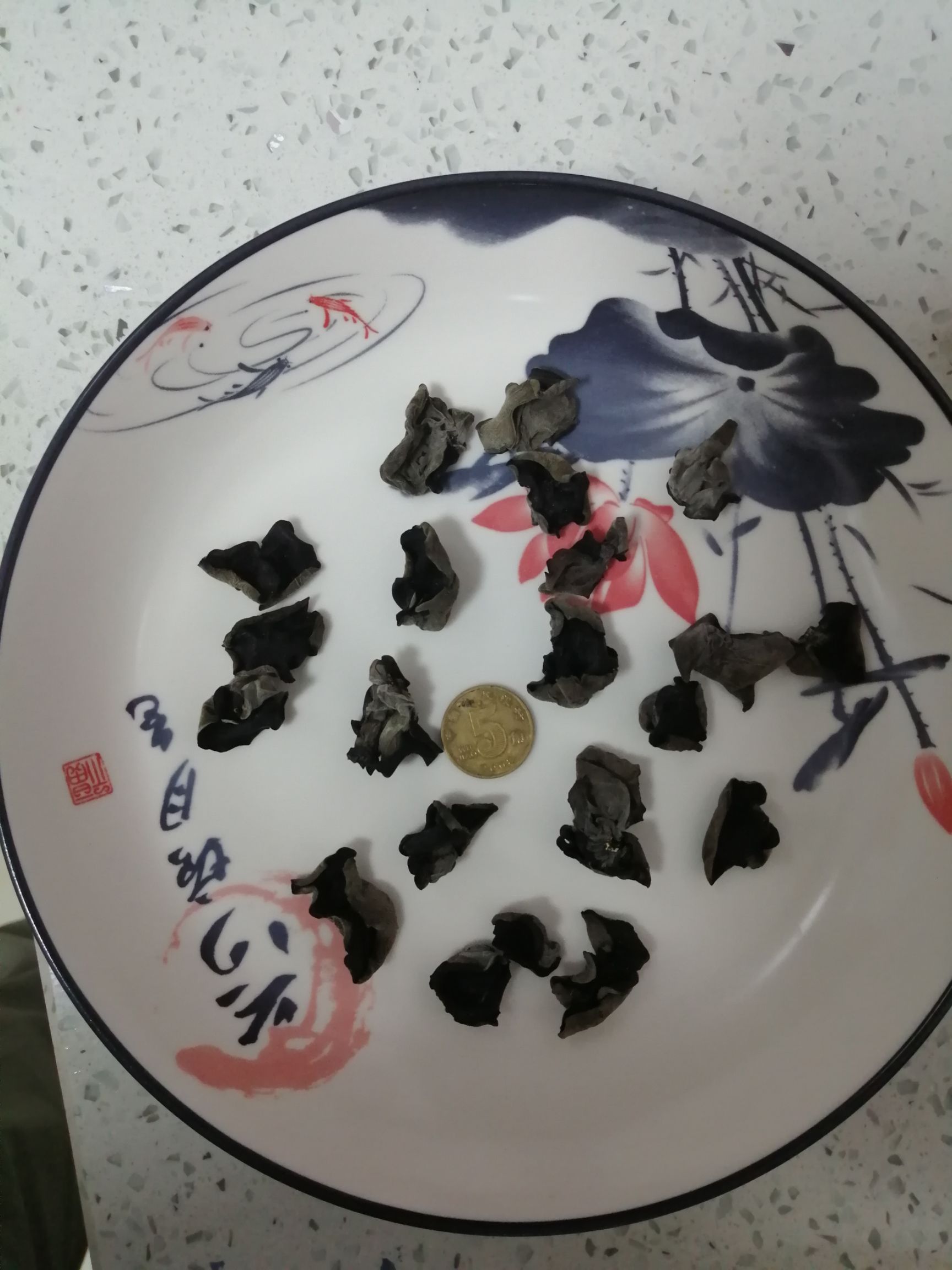 黑木耳  一手货源，自家种植长白山，小碗儿，肉厚，泡发率好