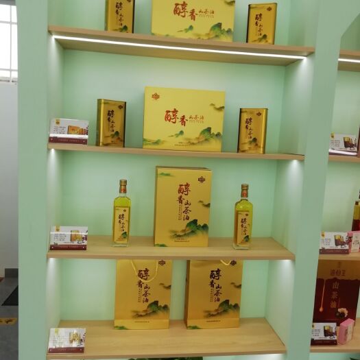 信阳压榨山茶油 滴滴醇香，浓浓亲情