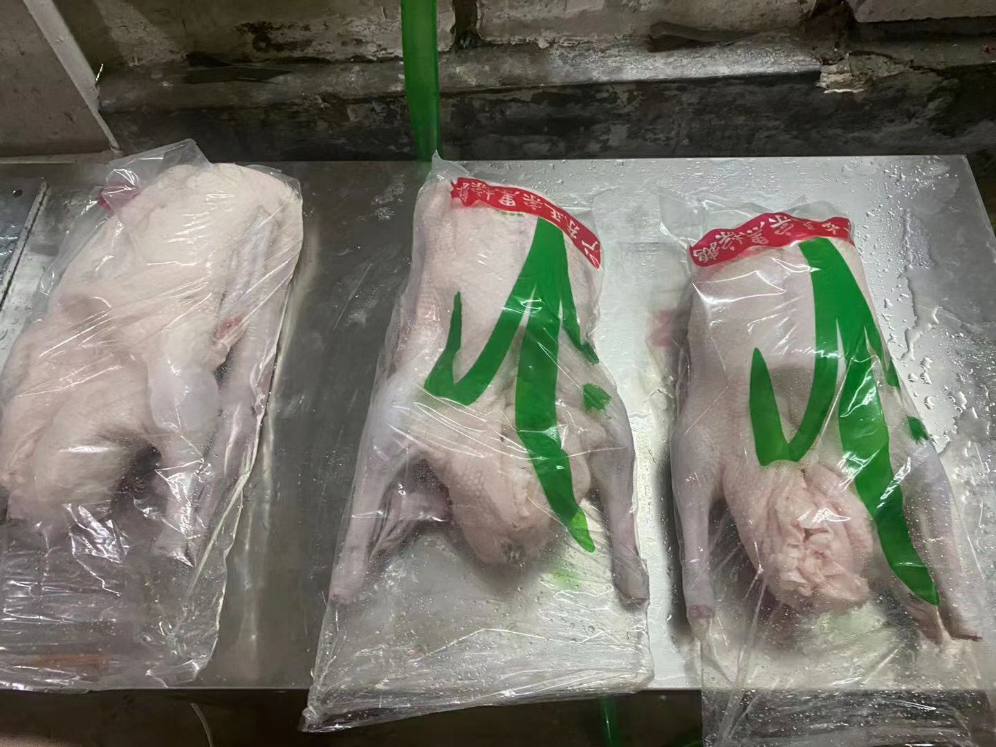  清远黑棕鹅，棚鹅，烧鹅。冰鲜，急冻，光鹅。
