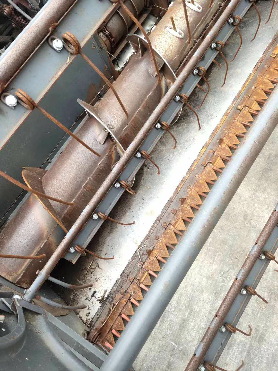 收获处理机械 17年988工作一千多小时