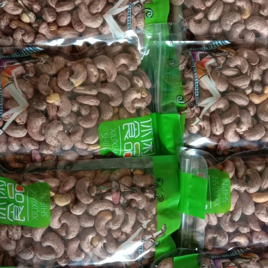 盐焗腰果  腰果180（包邮，大颗粒，果饱满，新日期）