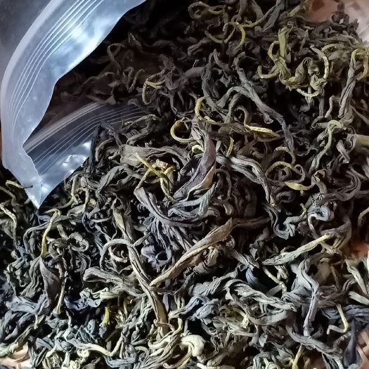 平乐县高山野生茶 现有高山石山茶，秋茶香醇浓郁芬芳，口感好。农家货少量