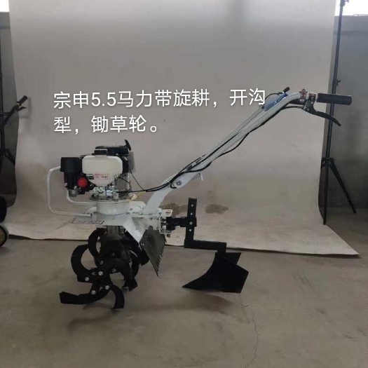 潍坊微耕机 机器轻便灵活，带开沟犁，旋耕，锄草轮