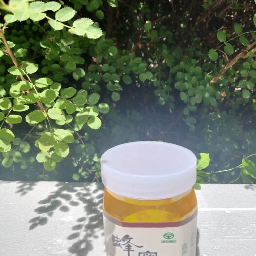 吉林市刚子东北椴树蜜批发零售。