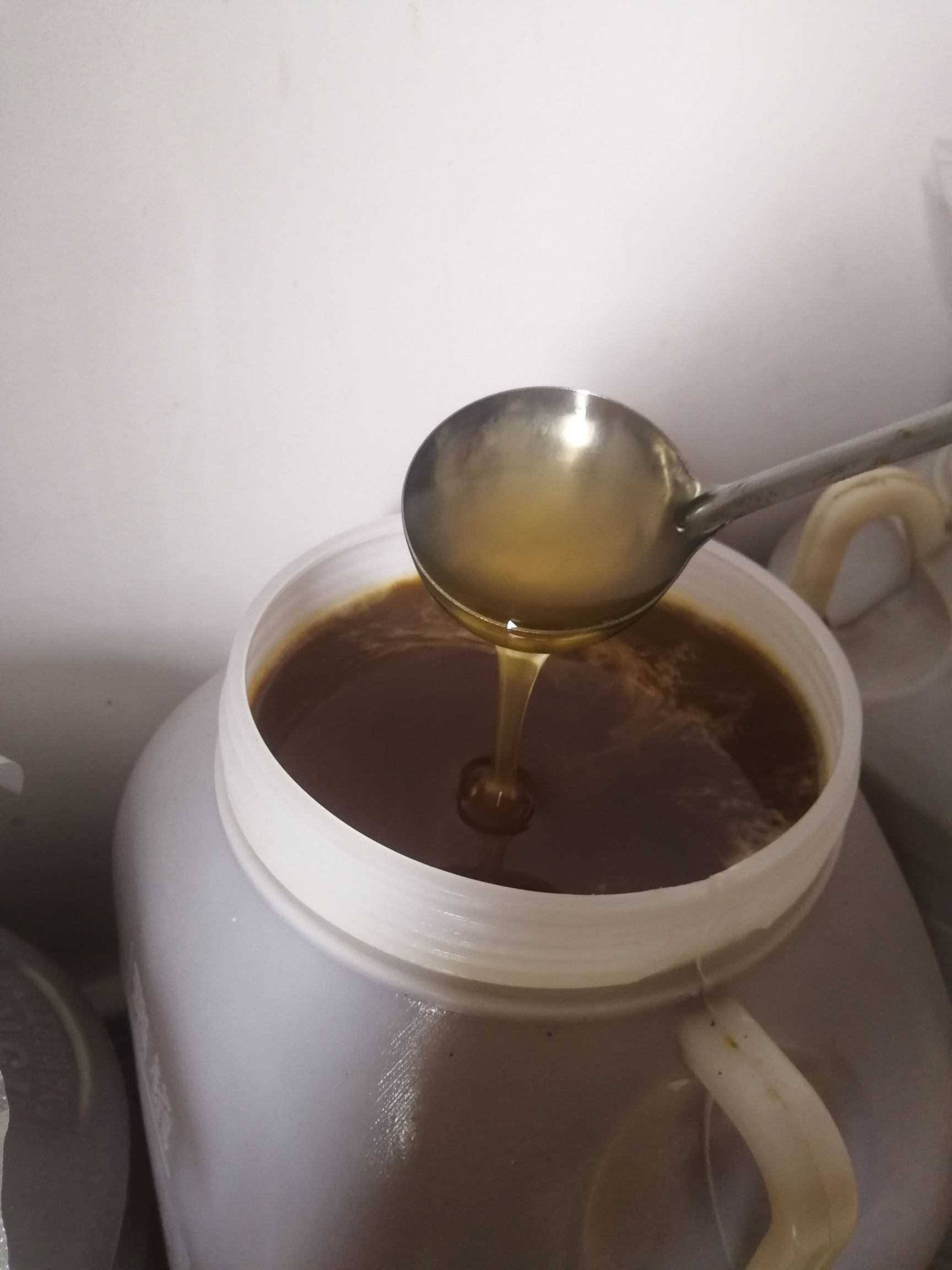 蜂蜜结晶是正宗的吗(蜂蜜结晶是好蜂蜜吗?) 蜂蜜结晶是正宗的吗(蜂蜜结晶是好蜂蜜吗?)