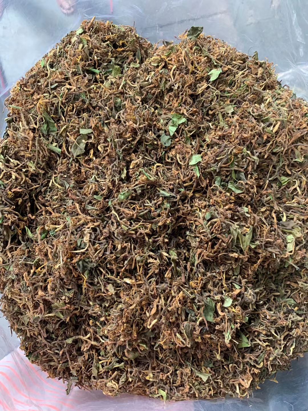 金银花花茶 金银花来泡茶喝，尤其是到了换季