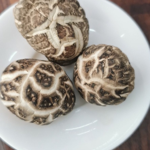 十堰蘑菇  房县神农架小花菇舌尖上的中国