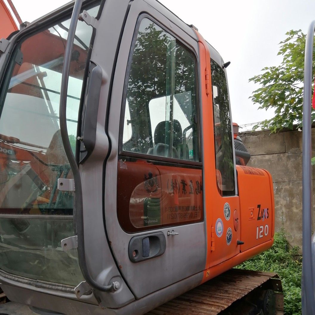 挖树机 挖掘机适合苗木翻土吊装