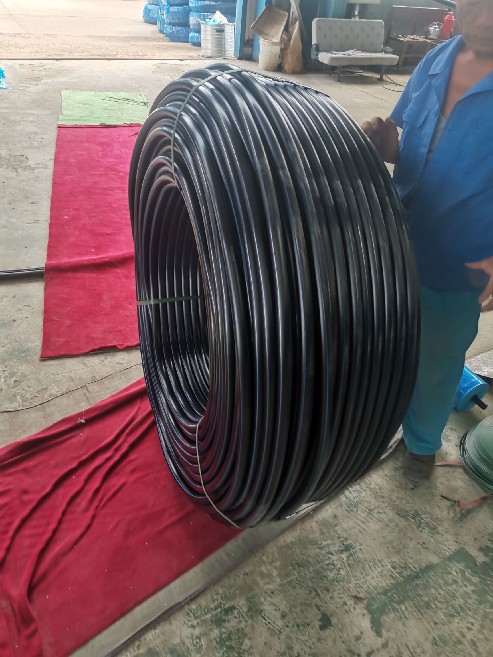 PE管新材料抗老化防晒寿命更长适合滴灌喷灌果园山地绿化