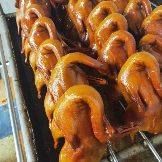 长沙九尺板鸭  九尺卤板鸭八成熟