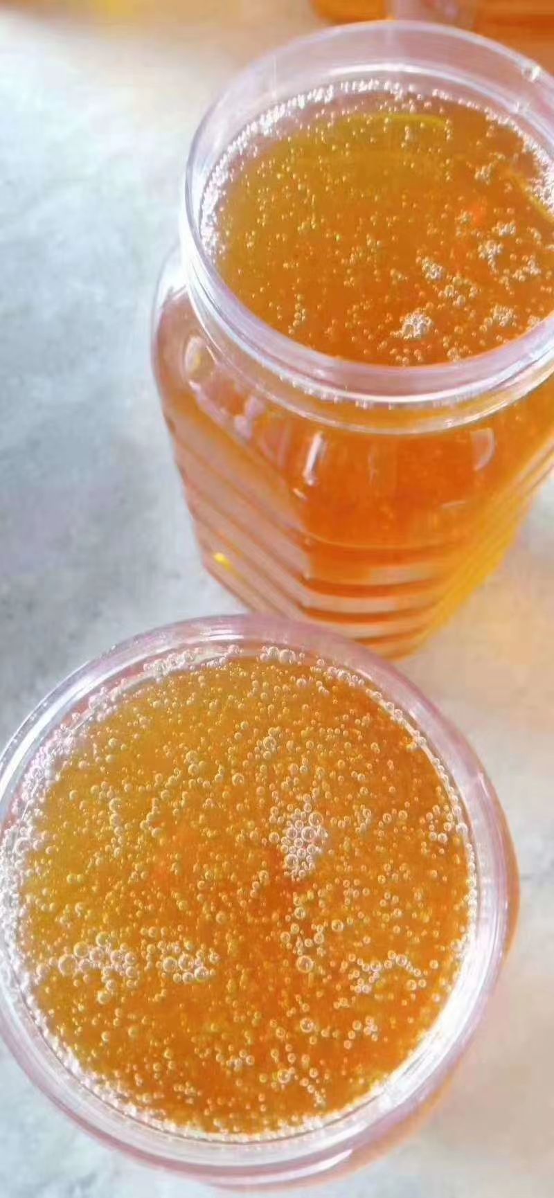 油菜花蜂蜜特点(油菜花蜂蜜是什么样子的)