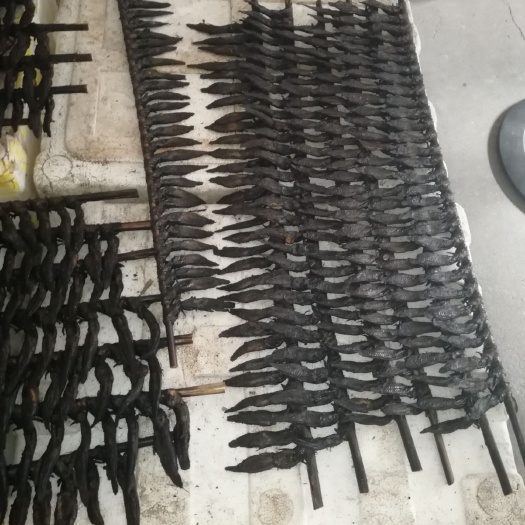 三门县三门本地的跳跳鱼烤晒而成，补营养佳品，美称水中人参