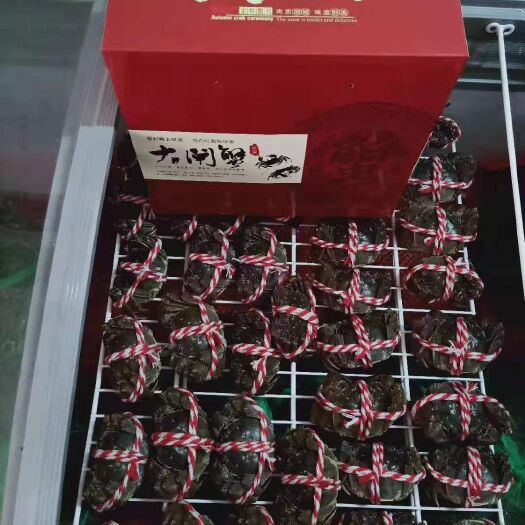 高邮市阳澄湖镇大闸蟹，水质一级，规格全，质量好