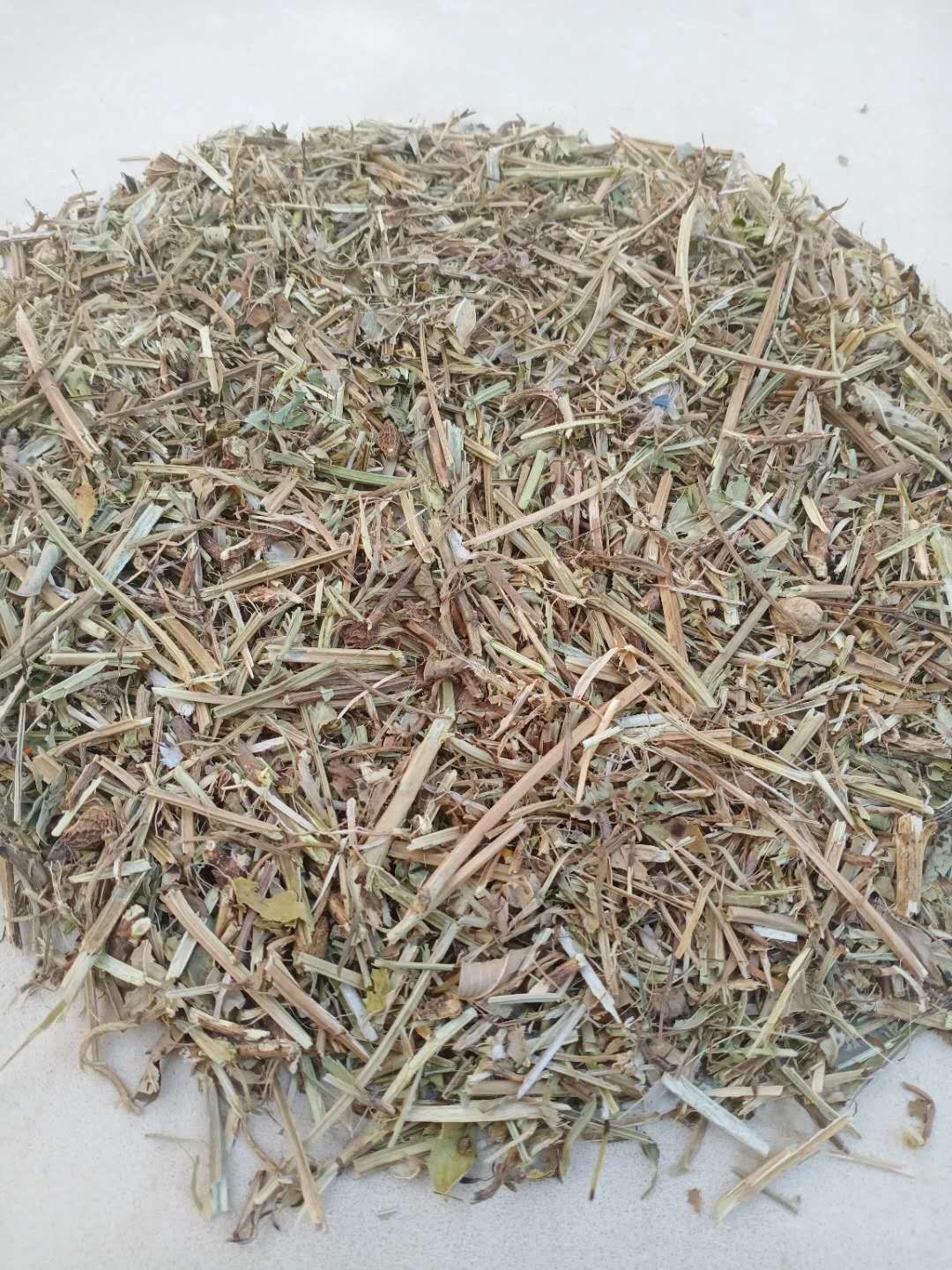  花生秧 花生秧草段 牛羊料 草料  品质保证 厂家直销！