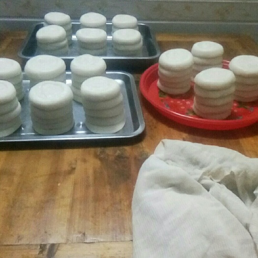 南安市绿豆糕 华粿是福建省南安一种特色食品，超好吃，和年糕一样。