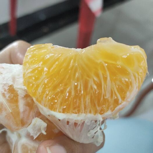 澧县蜜桔 果肉饱满，味道甘甜，皮薄，大小均匀 。