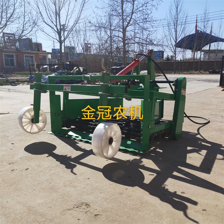  大蒜收获机四轮拖拉机带前置式全自动新型铲蒜机器