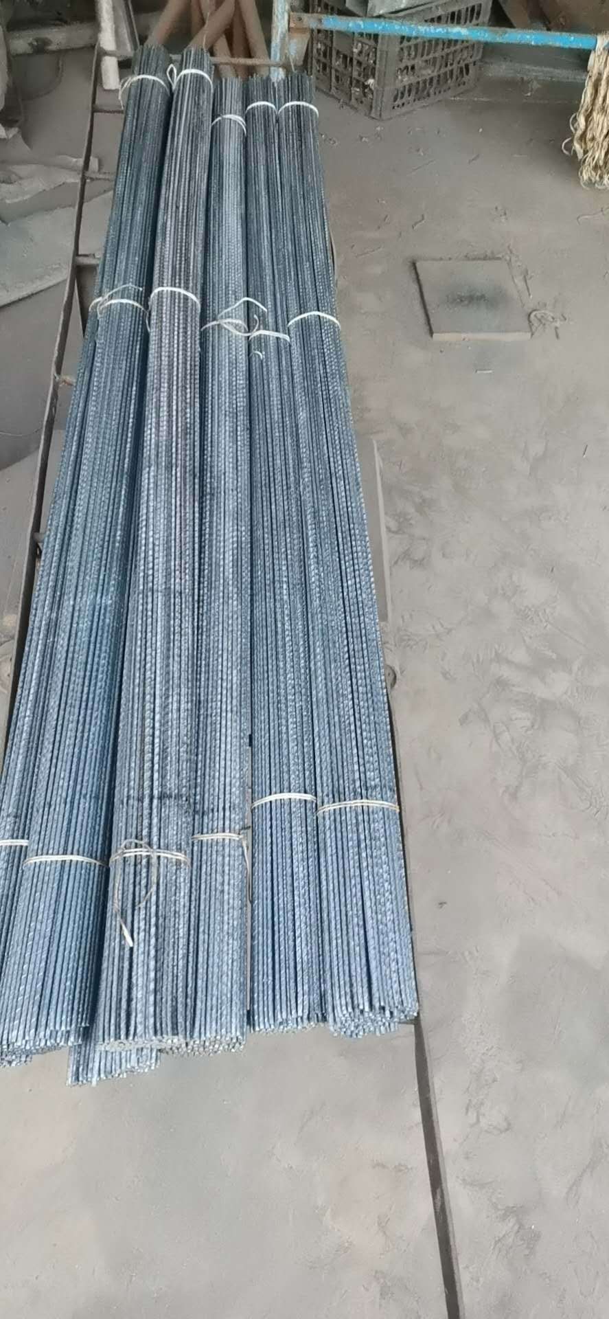 热镀锌钢丝 小拱棚支架，二膜拱棚架。水泥杆钢丝。
