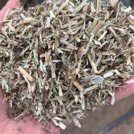 大名县花生秧锻草