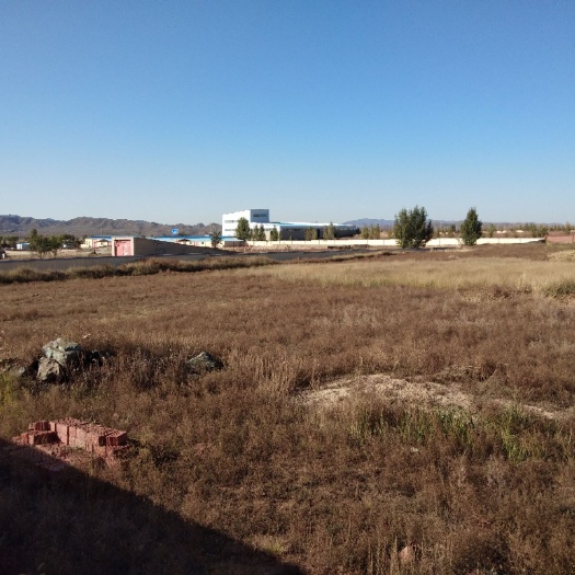 固阳县商业用地 建设用地18亩，紧临快速路100米