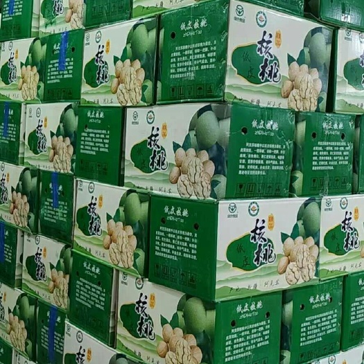 广州新疆纸皮185大核桃香脆可口核桃一箱20斤批发