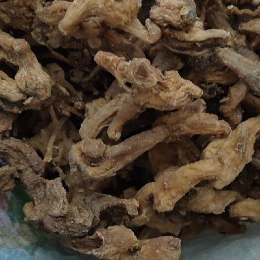 郧西县 鸡头黄精，苍术，土猪肉