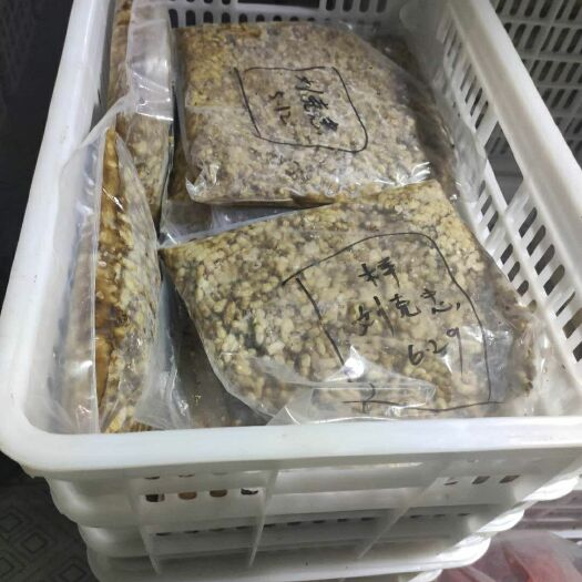 随县意蜂蛹 意蜂雄蜂蛹30吨，亏本卖掉