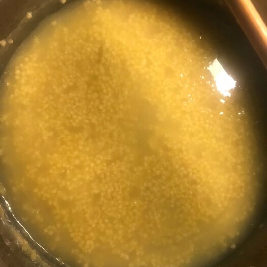 沁县沁州黄小米的植物脂肪、可溶性糖类、粗纤维、蛋白质含量均优于