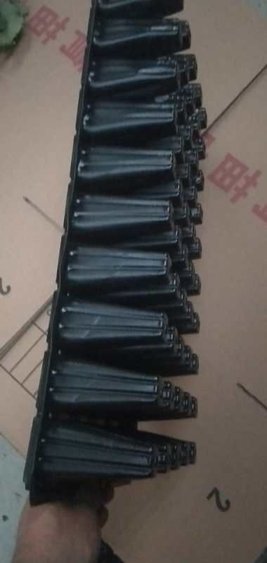 穴盘/育苗盘  草莓专用穴盘，深十公分，各种厚度穴盘