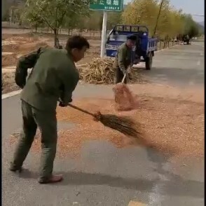 定襄县 本地红高粱，酒厂，醋厂，加工厂，量大从优，全部精品高粱