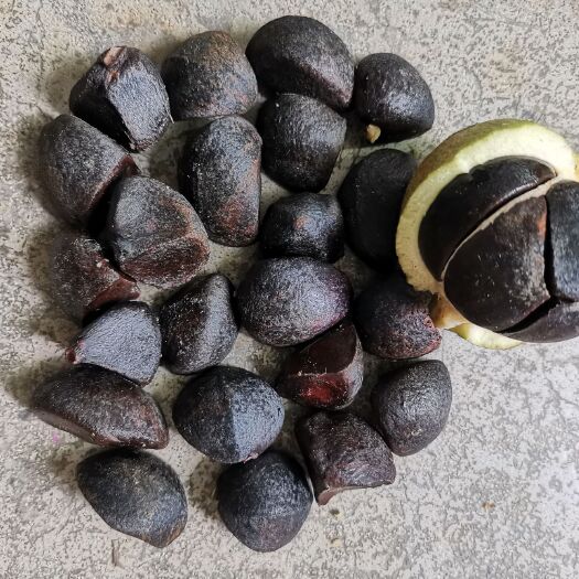 望谟县 各位老板们，高山茶籽上市了，果皮簿，油率高，需要的请联系。