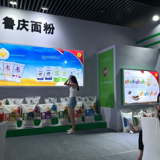 庆云县小麦粉  选择鲁庆 健康保证！