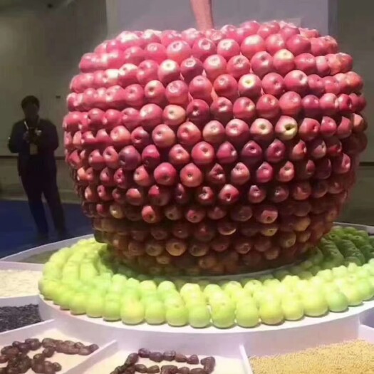 昭通丑苹果  昭通甜脆果 糖心苹果