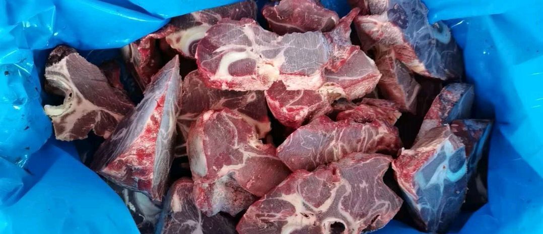 南京阿根廷1974牛脖骨【满肉】